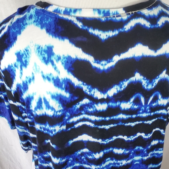 Jennifer Lopez Shirt Size 3X Blue Black White Short Sleeve Top Blouse Shirt - Picture 5 of 8